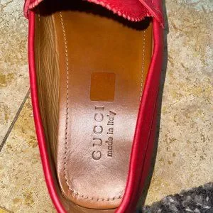 Gucci | Shoes | Gucci Red Leather Diamante Drive Shoes Good  display picture 1